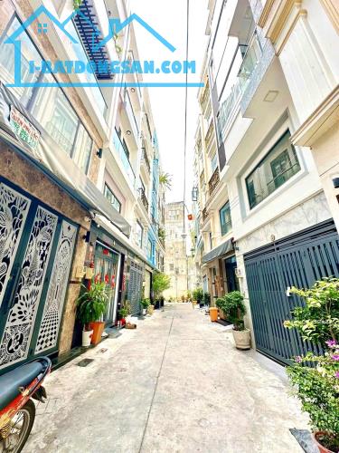 Vip Nhà Đẹp - Bình Thạnh - 5 Tầng - Hẽm Xe Hơi Gía Tốt Thị Trường - 1