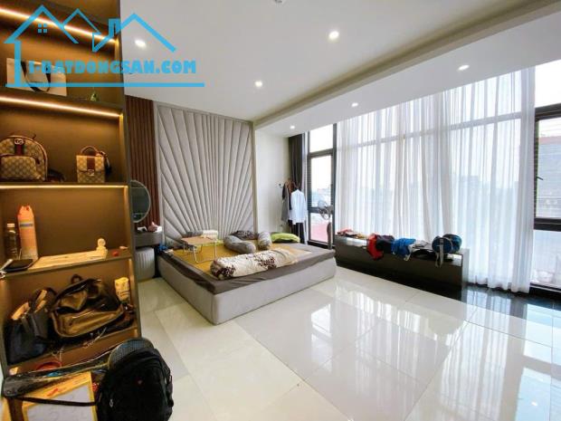 Tòa Văn Phòng Phố Phú Diễn (Hồ Tùng Mậu) 97/110m-8Tầng (Có Hầm), MT 6m 40 Tỷ - 4
