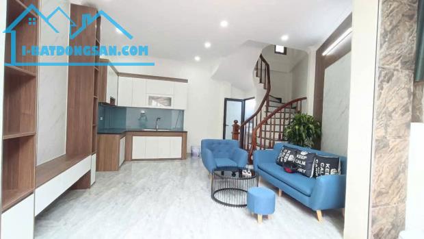 Bán nhà đẹp mới xây, Cổ Điển, Thanh Trì  30 5 4.6 4.95 tỷ - 2