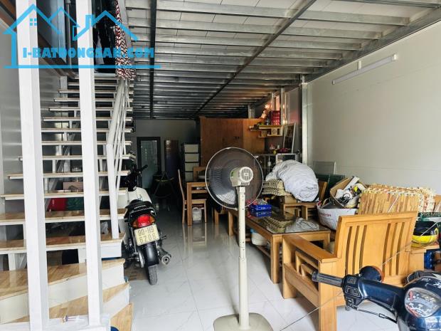Bán Nhà Chu Huy Mân, Phường Phúc Đồng, Long Biên 52m2, 2T giá 6,4 tỷ (Thoáng, gần ô tô) - 2