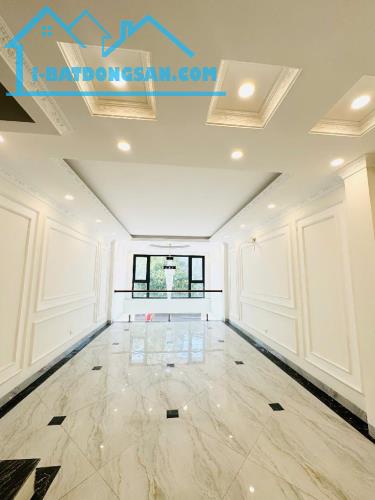 🏠 BÁN NHÀ MẶT PHỐ ĐÀM QUANG TRUNG – LONG BIÊN - 51m² – MT 4m - Giá: 16,85 tỷ - 2