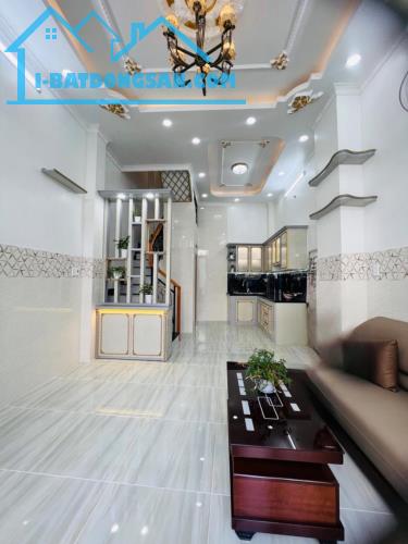 GIẢM MẠNH - TỈNH LỘ 10 SÁT Q.6 KẾ TÊN LỬA - 4 TẦNG 4PN MỚI - 48M2 CHỈ NHỈNH 4 TỶ