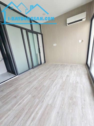 Nhà góc mới 3 tầng sát đường Nguyễn Duy P12Q8. Giá: 3.6 tỷ TL - 2