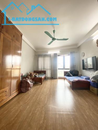 Nhà Đền Lừ mặt chợ, kinh doanh sầm uất 45m2 - 5 tầng nhỉnh 13 tỷ - 2