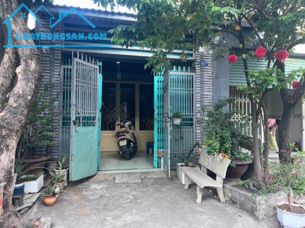 Hàng hiếm tại Chiến Lược, 3,8 tỷ, 60m2, 2PN, 1WC, Bình Tân, HCM
