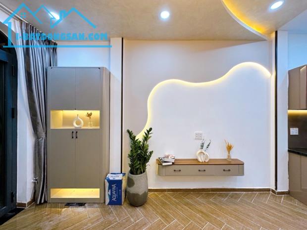 NHÀ ĐẸP HXH THÍCH QUẢNG ĐỨC, P5 PHÚ NHUẬN - 1