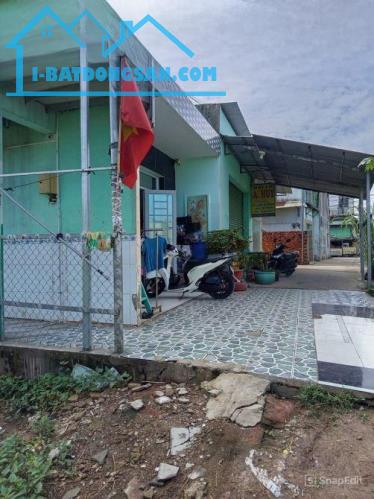 BÁN DÃY TRỌ 8 CĂN ĐANG CHO THUÊ 16TR/THÁNG..SỔ HỒNG RIÊNG, HẺM XE HƠI