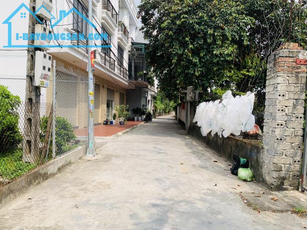 Bán lô đất  60m ngay chợ Minh Kha vào tí ti giá chỉ 1,xx tỷ  Lh 0979087664 - 4