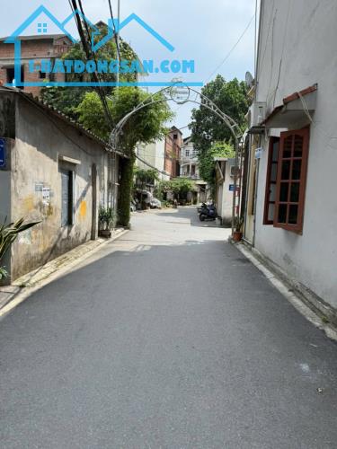 Bán đất Cổ Bi - chủ nhà nhờ bán nhanh- sẵn dòng tiền cho thuê 3tr/th