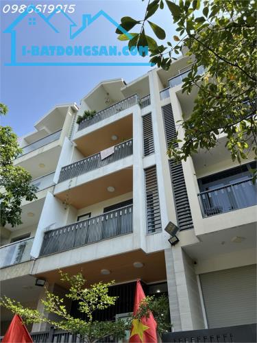 NHÀ PHỐ 4 TẦNG - MT ĐƯỜNG SỐ Q7 - GẦN PHÚ MỸ HƯNG - 6x20m- CHỈ 24 TỶ