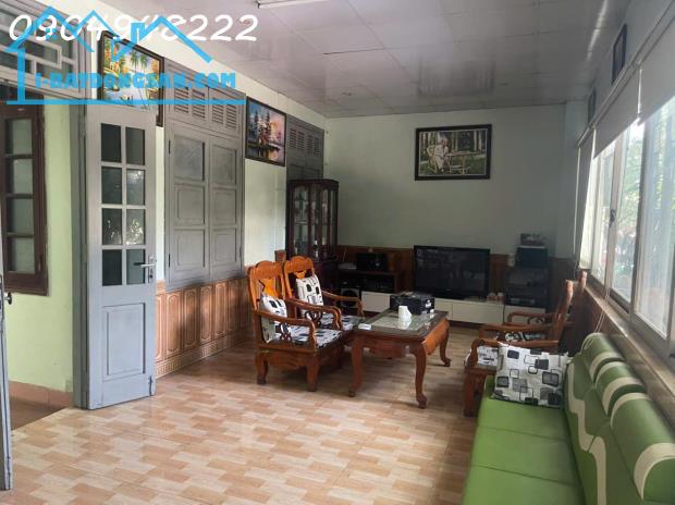 Cho Thuê Nhà Mặt Phố 16 Trường Thi, 30 Triệu, 200M2, 6 Phòng Ngủ+ 3 Vệ Sinh Đẹp - 4