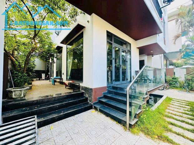 Bán Biệt Thự Sân Vườn Mặt Tiền đường Nguyễn Cư Trinh, Tp.Huế ❌ - 1