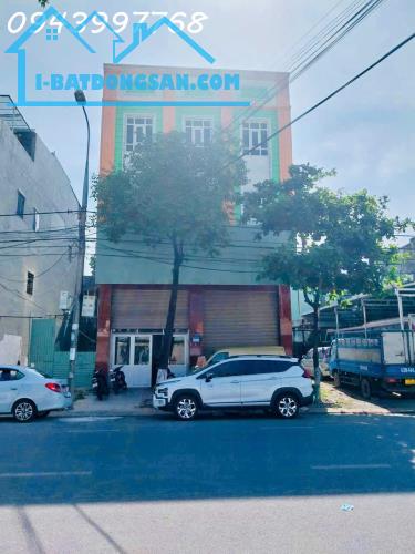 CHO THUÊ MẶT BẰNG Đường 10m5 NGUYỄN VĂN TẠO ngay sát bên hông bến xe Đà Nẵng
