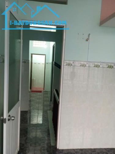 Cho thuê nhà H3G – Hậu Giang, Quận 6 – 2 tầng, 3PN – chỉ 7.5 triệu/tháng! - 3