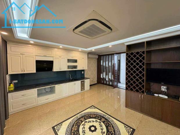 Bán nhà mới Ngọc Thuỵ, DT 40m,MT khủng 9M, 6T thang máy,gara ô tô 7 chỗ,nhỉnh 9 tỷ - 1