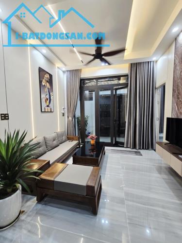 Nhà đường Hoàng Hoa Thám, Thanh Khê 2 mặt thoáng - 2