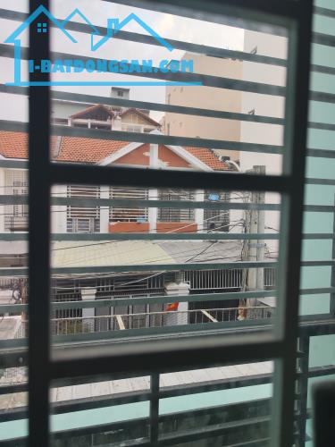 Cho thuê lâu dài (nhà liền kề), DT175m2 làm văn phòng, nhà ở tại số 3 đường B3, Vĩnh Hoà - 1