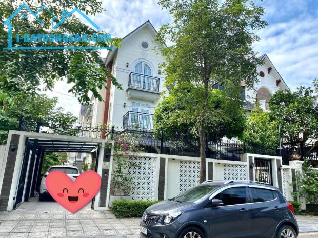 HÀNG HIẾM !!! BÁN KHÁCH SẠN PHỐ TRÍCH SÀI 215M2 - 10M MẶT TIỀN - 20M RA HỒ TÂY - 88.9 TỶ