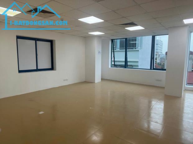 40 và 43m2 văn phòng cho thuê tại số 18 ngõ 11 thái hà. lh chủ nhà - 1