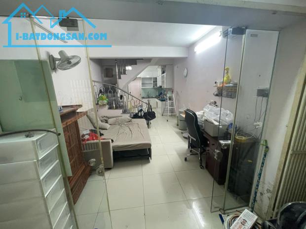 Cho thuê nhà nguyên căn ngõ 509 Vũ Tông Phan, 2 tầng, 40m2, 2 ngủ, 7.5 Triệu KD online,