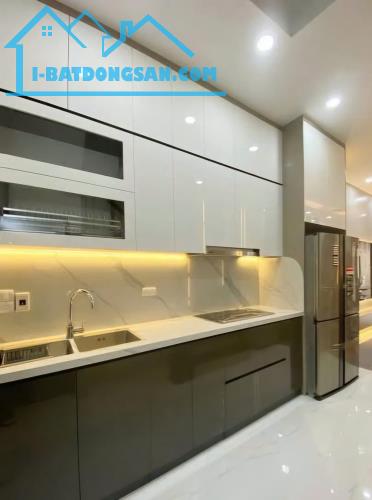 Cho thuê nhà nguyên căn ngõ 168 Kim Giang, 5 tầng x 38m2, 5 ngủ, 15 Triệu ở gia đình - 1