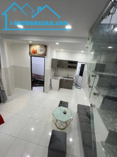 BÁN NHÀ TỈNH LỘ 10- GIÁP BÀ HOM - Q6- 47M2- HẺM Ô TÔ - CHỈ 3.65 TỈ - 3