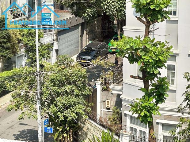 🏠 Nhà 5 Tầng Gần Quận 1, Phú Nhuận – 50m2 – nhỉnh 7 Tỷ –  tặng Nội Thất - 1