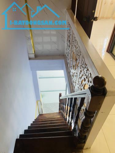 Bán nhà mặt tiền giá rẻ Q8 dưới 4 tỷ ngay chợ Trần Văn Thành p8, 4m×7m - 4