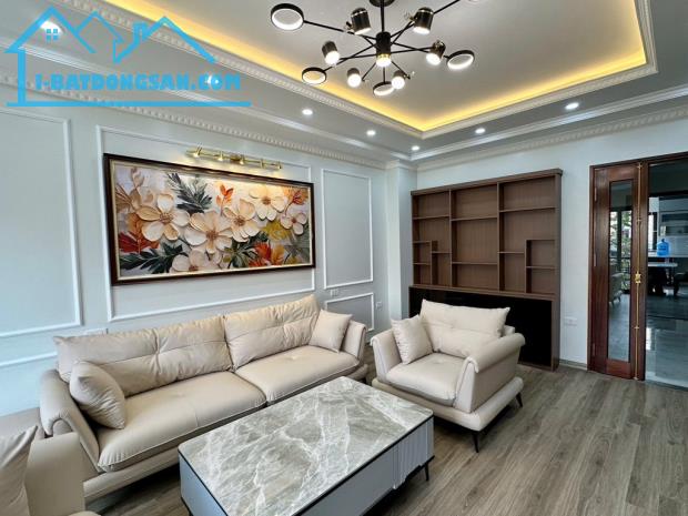 AN DƯƠNG VƯƠNG,TÂY HỒ 67M2X7T, GARA OTO, THANG MÁY, 2 THOÁNG, VIEW SÂN CHƠI GIÁ 16,2 TỶ CT - 1