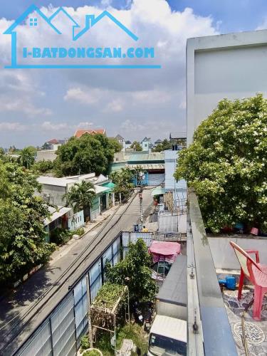 Bán siêu phẩm Biệt Thự Ấp 4 MT Xuân Thới Thượng 6.1 chỉ 8 tỷ TL.