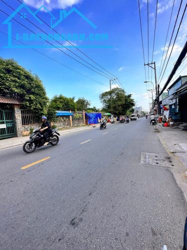 🌈Đất Ngã Tư Ga ngang khủng 5m chỉ 34tr/m2 💵💵
🍀Diện tích ngang 5 dài 25 CN 124,5m2 (