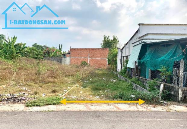 Chủ đi định cư bán gấp lô đất MT 170m2 tân Thông Hội - SHR công chứng liền