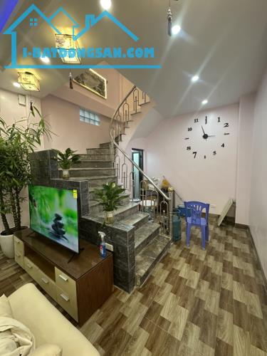 Bán nhà Khương Đình ngõ thông dân xây  nhà đẹp full nội thất xịn mặt tiền rộng 52m giá 9.3