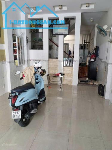 LÔT XÁC ! NHÀ BÁN RẺ NHẤT MẶT TIỀN ĐƯỜNG SỐ 74 P10 Q6 (4X15) TRỆT 3 LẦU. GIÁ CHỈ 9,2 TỶ