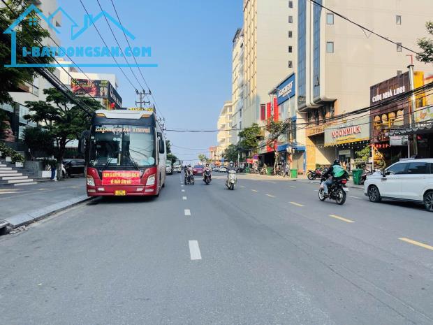 Bán đất tặng nhà Đường Thạch Lam, vị trí đẹp 135m2 giá chỉ nhỉnh 12 tỷ