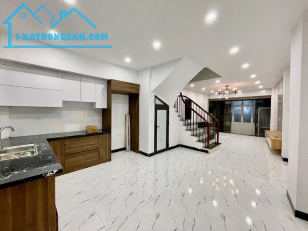 Bán nhà Phạm Văn Đồng, 76m2, phân lô, ô tô, nội thất chủ tặng,  nhỉnh 7tỷ. - 1