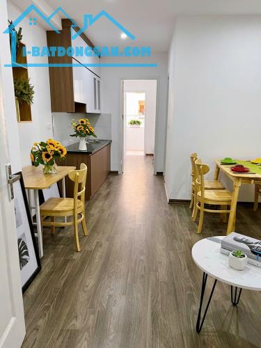 Chính chủ bán căn hộ 42m2, 2PN, tầng trung tòa CT8 Đại Thanh. BC Đông Nam. Ảnh thật nhà