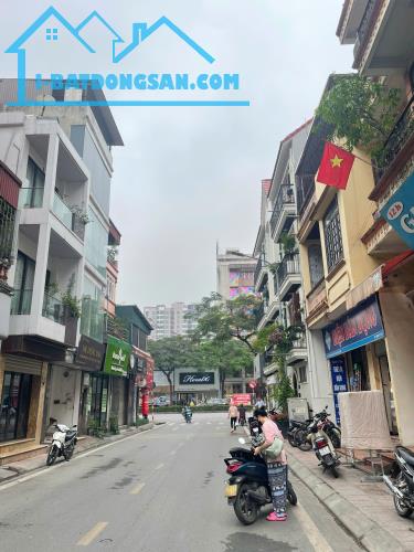 LÔ GÓC HOÀNG NHƯ TIẾP : LÔ GÓC 2 THOÁNG 5 TẦNG 41 M2, NGÕ Ô TÔ THÔNG, TẦNG 1 KINH DOANH ! - 3