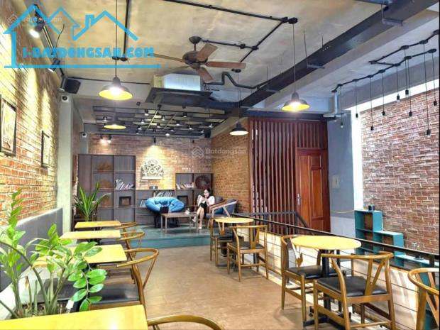 Bán nhà liền kề Lê Văn Lượng,Thanh Xuân,80m2, mặt tiền 6m. Giá tốt - 3
