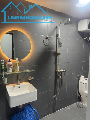 Bán nhà ngõ chợ Khâm Thiên dân xây mới  thiết kế hiện đại có sân riêng để xe 37m 5 tầng gi - 3