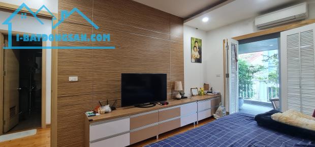 Phân lô Linh Đàm, Đặng Xuân Bẳng - 80m2 - 5 tầng - Mặt Tiền 6M - Ô tô Tránh, Vỉa Hè - 3