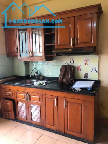 Siêu hiếm chung cư Đồng Tàu chỉ 7 Triệu, 2 ngủ, Full đồ, ưu tiên hộ gia đình thuê