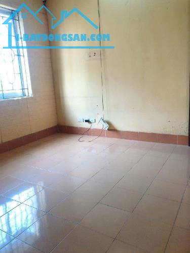 Siêu hiếm chung cư Đồng Tàu chỉ 7 Triệu, 2 ngủ, Full đồ, ưu tiên hộ gia đình thuê - 1