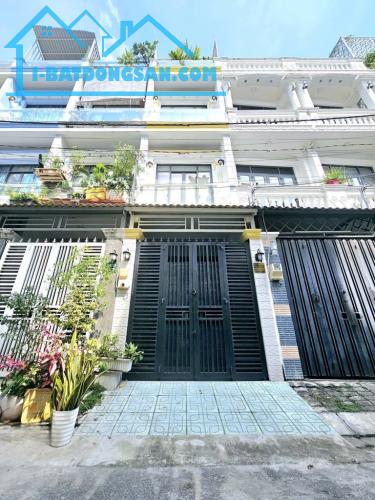 BÁN NHÀ PHỐ – KHU BIỆT THỰ PHÚ XUÂN – ĐƯỜNG Ô TÔ 8M – FULL NỘI THẤT - Hơn 2Tỷ - 1