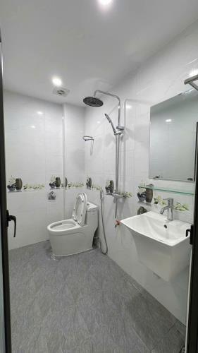 Bán nhà trung tâm Thanh Trì 40 5 3.7 7.2 tỷ - 2