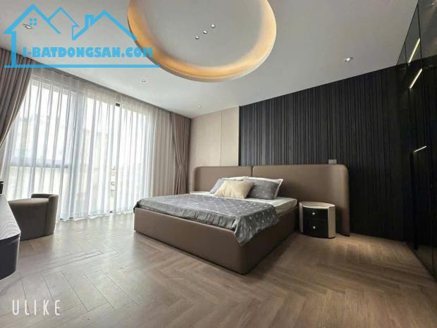 BÁN NHÀ NGUYỄN VĂN CỪ - LB - 50M2 - 7 TẦNG - ĐẦY ĐỦ NỘI THẤT - GARA Ô TÔ VÀO NHÀ - NHỈNH - 3