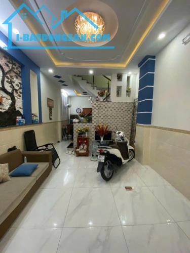 Bán Nhà Mặt Tiền,Khu Tên Lửa,Bình Tân (4x10-4 Tầng) 6,5 Tỷ TL - 1