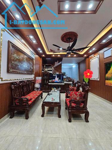 Bán nhà Phúc Lợi, Long Biên, nhà đẹp dân xây 68m2 chỉ 8 tỷ hơn