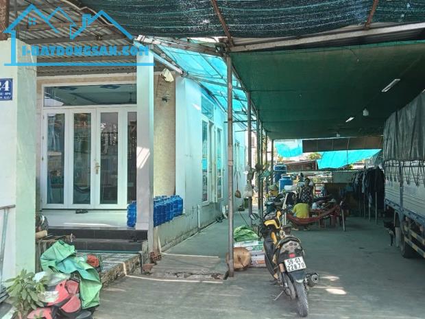 Bán đất tặng nhà, mặt tiền 20m cực đẹp – chỉ 12.X tỷ cho 496m²