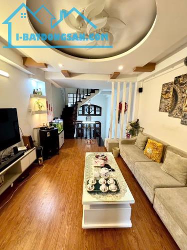 NHÀ ĐẸP - GIÁ TỐT - CHÍNH CHỦ Cần Bán Nhà Vị Trí Đẹp Tại  Vũ Trọng Phụng, Thanh Xuân, Hà